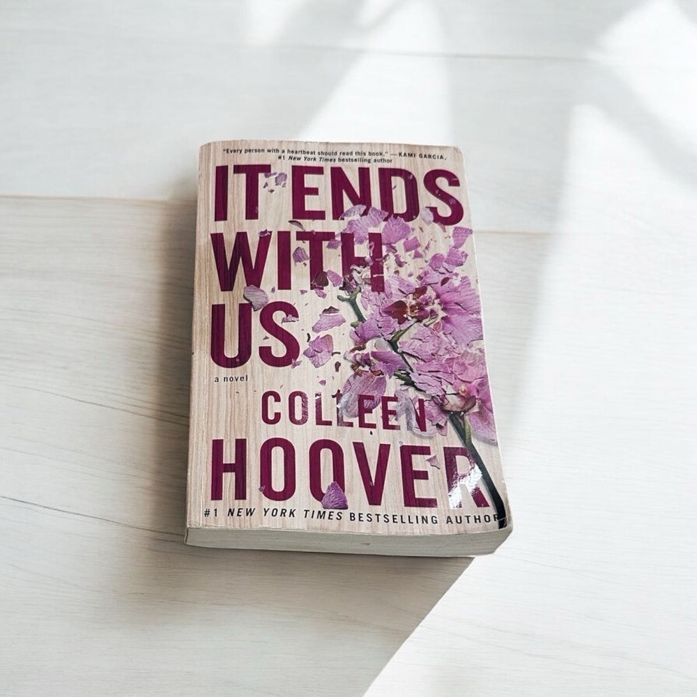 It Ends With Us by Coleen Hoover Paperback Book